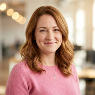 Emily Watson, listed as Head of Customer Support at Frontier Kapitune, in a profile image